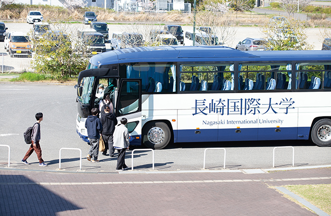 スクールバス